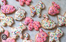 Load image into Gallery viewer, Mini PAWTY Animal Crackers dog treats